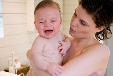 Comment éviter qu’un bébé ne sursaute ?