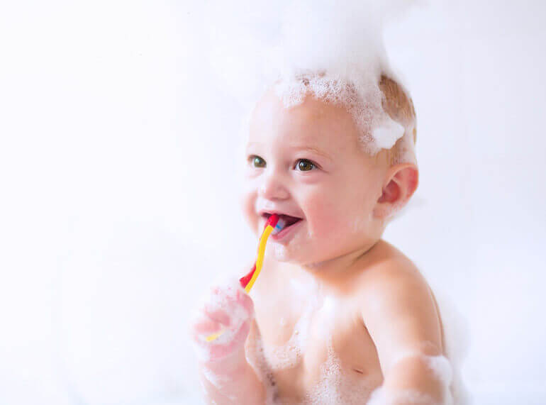 Pourquoi éviter les excès d’hygiène chez le bébé
