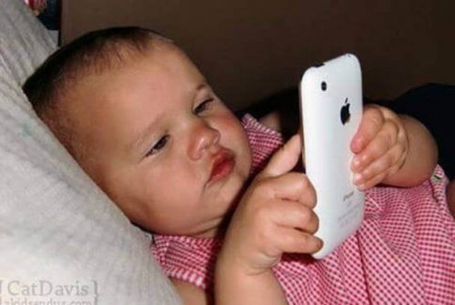 Comment les iPads et les smartphones affectent les moins de 2 ans