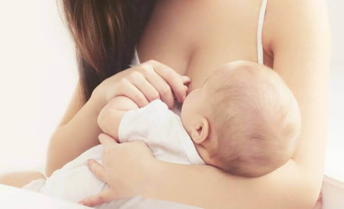 L'allaitement génère une libération d'hormones de bien-être tant chez la maman que chez le bébé