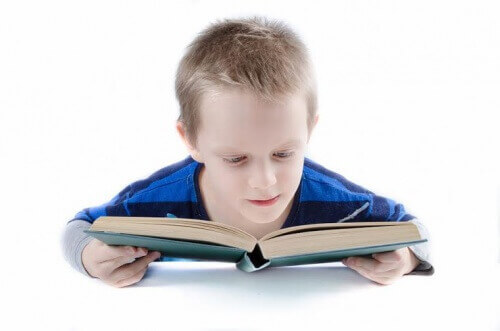 Méthode Doman : apprendre à lire plus tôt aux enfants