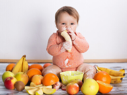 7 aliments que vous ne devez jamais donner à votre bébé