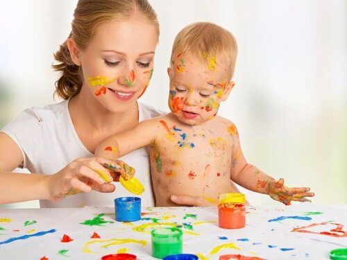 La stimulation sensorielle pour les bébés est primordiale dès le plus jeune âge