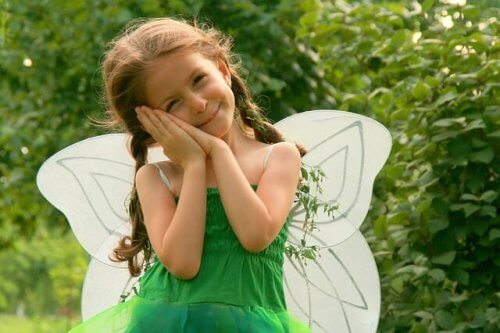 Même si elle n'a pas besoin d'être une princesse, elle peut jouer à en être une.