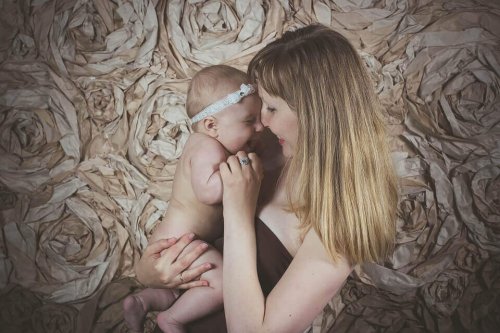 Le cinquième mois de la vie du bébé : caractéristiques et changements