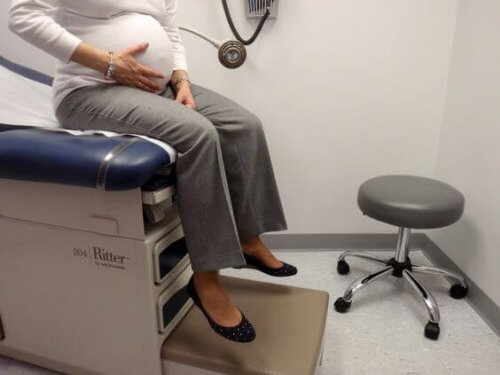 Il faut surveiller les symptômes préoccupants pendant la grossesse.