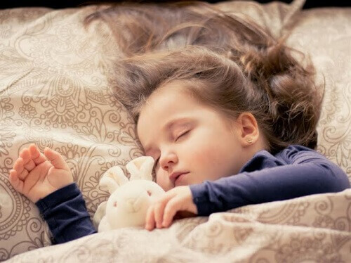 Nos conseils pour que votre enfant apprenne à dormir tout seul