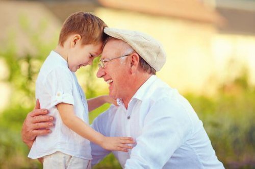 Les grands-pères laissent des empreintes dans l’âme des petits-enfants