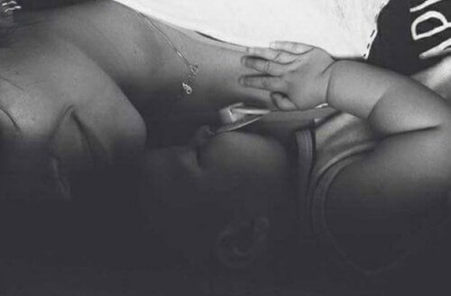 Les émotions entre la mère et son enfant