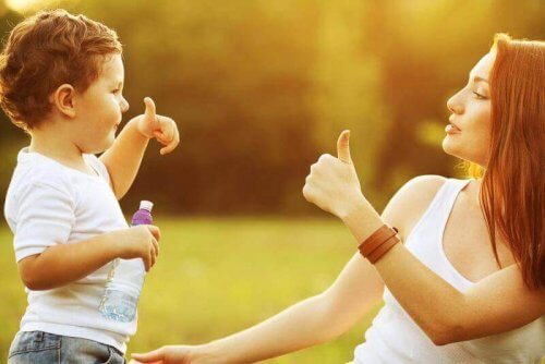 Les 8 meilleures phrases pour éduquer ses enfants avec amour