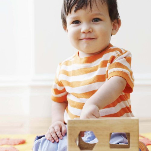 Ne pensez pas au désordre quand votre enfant joue tout seul.