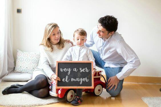 Être l'aîné de la fratrie emmène l'enfant dans une aventure unique où il ouvre la voie à ses frères et sœurs