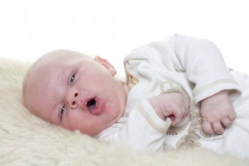 Veillez aux symptomes du botulisme chez votre bébé