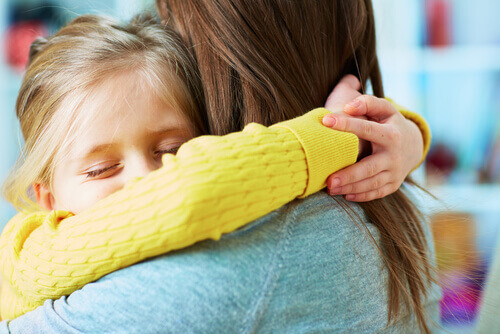 L'importance d'apprendre à vos enfants à pardonner afin qu'ils puissent être heureux