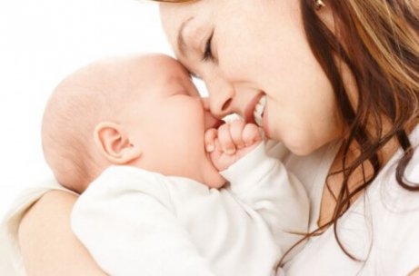 8 conseils pour établir un lien avec votre bébé