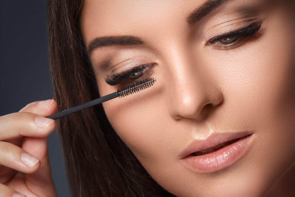 Les rituels de beauté rapides sont pratiques pour les femmes qui n'ont pas beaucoup de temps