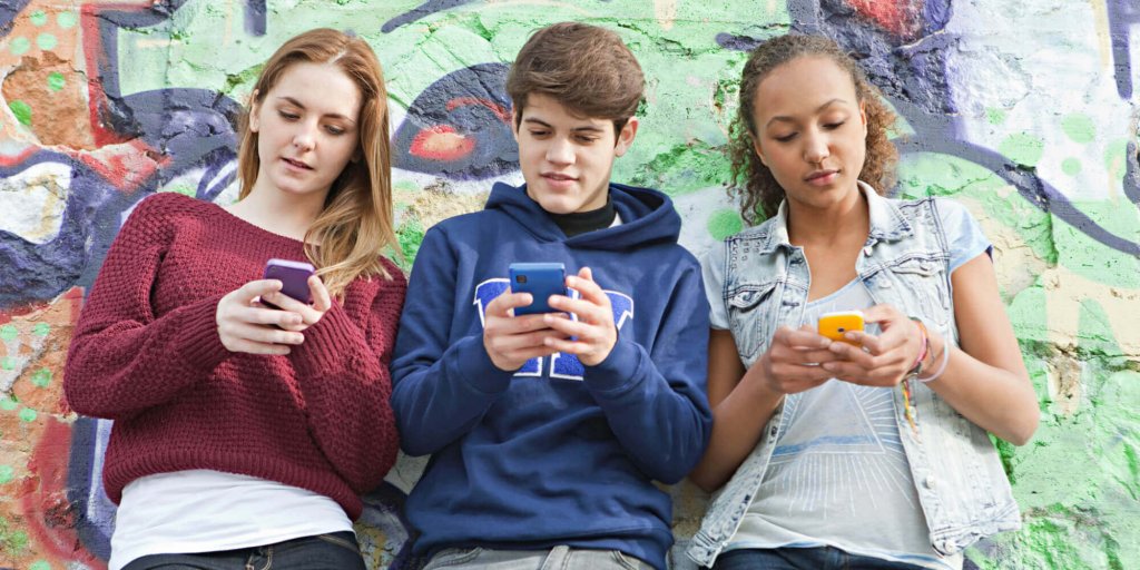 La nomophobie pendant l'adolescence
