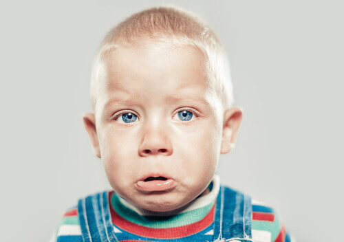 Que faire si mon enfant pleure pour rien ?