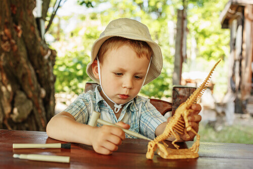 Mon fils est fasciné par les dinosaures !