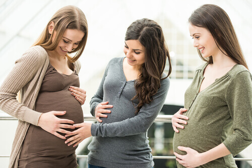 Est-il vrai que la maternité est contagieuse ?
