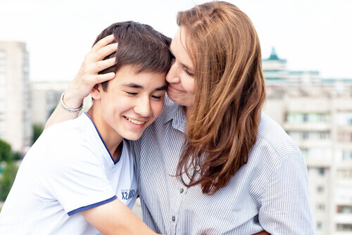 Comment gagner la confiance de mon enfant adolescent ?