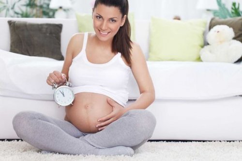 Comment se déroule l'accouchement précipité