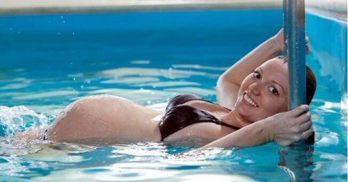 Les bienfaits de la natation pendant la grossesse