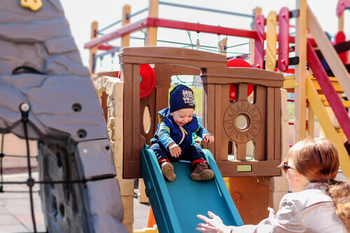 Les 6 meilleurs jeux pour bébé, pour commencer à apprendre