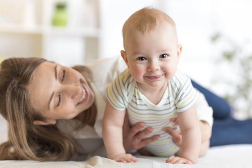 Comment calmer le hoquet du bébé ?