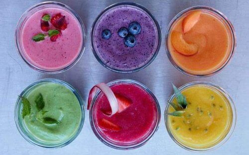 7 jus riches en vitamines pour les enfants
