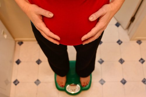 Est-il dangereux d’avoir une grossesse en surpoids ?