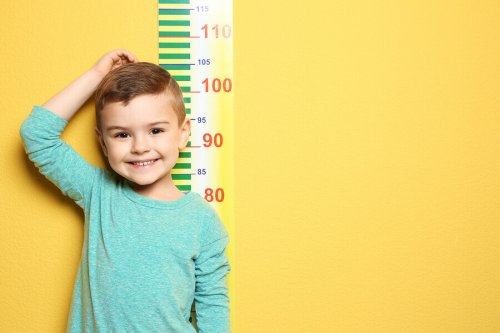 La croissance des garçons : jusqu'à quel âge grandissent-ils ?