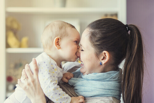 Que faire si mon enfant mord ses camarades ?
