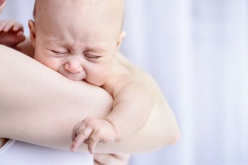 L'invagination intestinale chez les enfants : symptômes, causes et traitement