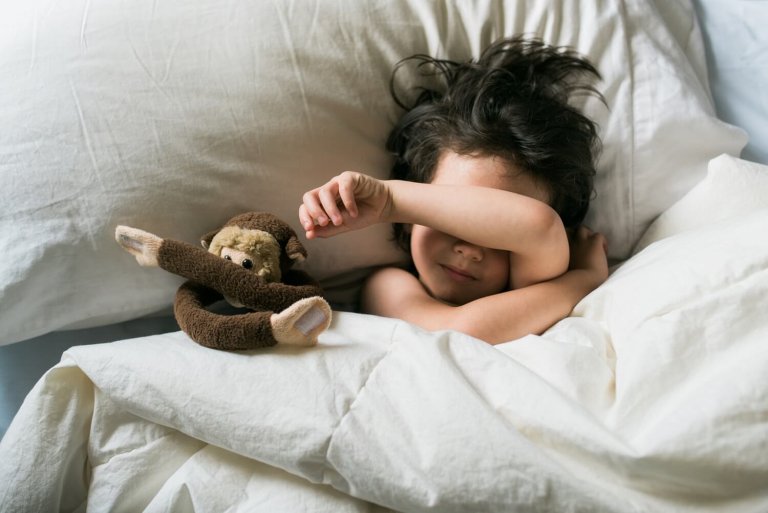 Mon enfant ne dort pas bien. A-t-il des terreurs nocturnes ?