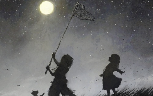 Des enfants heureux qui chassent la lune