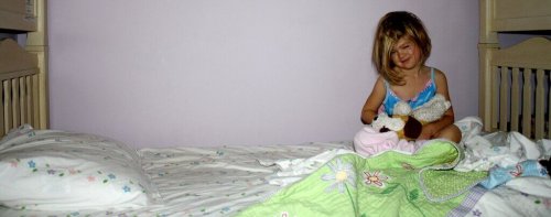 Aidez votre enfant à ne plus faire pipi au lit