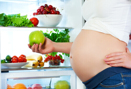 Certains aliments peuvent-ils altérer les mouvements du fœtus ?