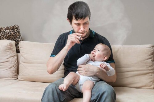 Fumer en présence des enfants : conséquences