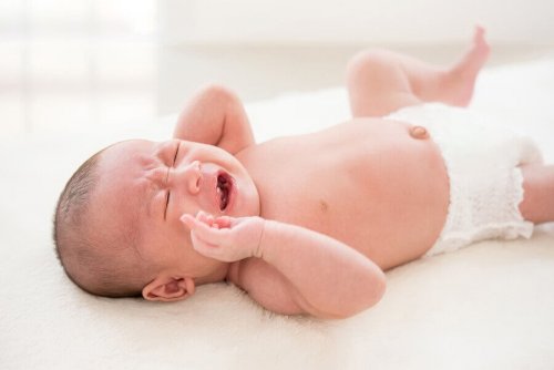 Quelques astuces pour soulager les coliques du nouveau-né