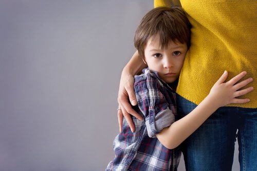 Un enfant qui éprouve des peurs irrationnelles doit être respecté et écouté par ses parents.