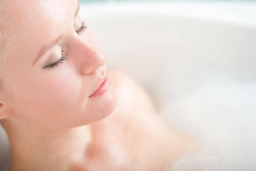 exercices de relaxation dans le bain
