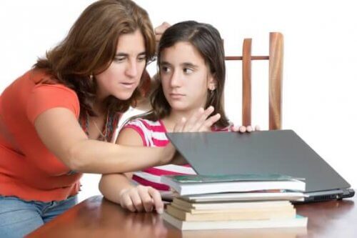 Comment surmonter le contrôle excessif des parents ?