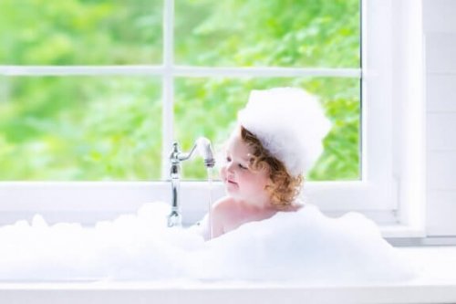 Le bain chez les enfants : quelques conseils pratiques
