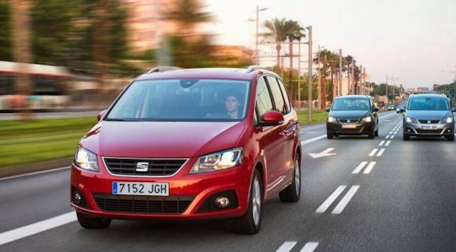 La SEAT Alhambra est une voiture idéale pour les familles nombreuses.