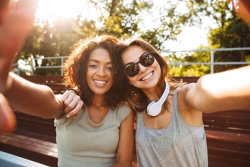 L'importance de la popularité pour les adolescents