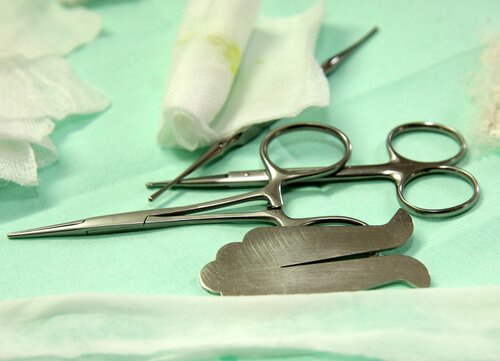 Circoncision chez les enfants, avantages et inconvénients