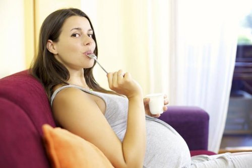 Le test de glycémie est un examen de routine prescrit aux femmes qui se trouvent entre les semaines 24 et 28 de gestation.