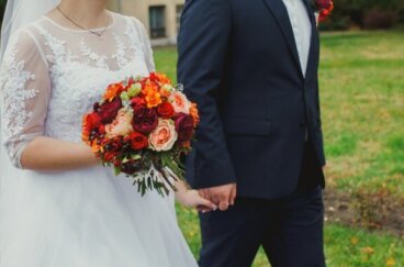 Pourquoi les mariées sont-elles vêtues de blanc le jour du mariage ?