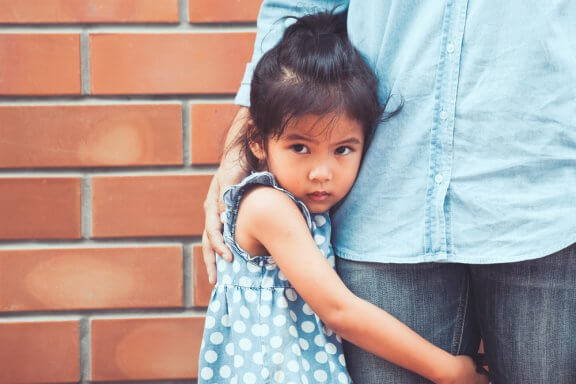 Une première raison de l'apparition de la phobie des insectes chez les enfants est une expérience traumatisante.